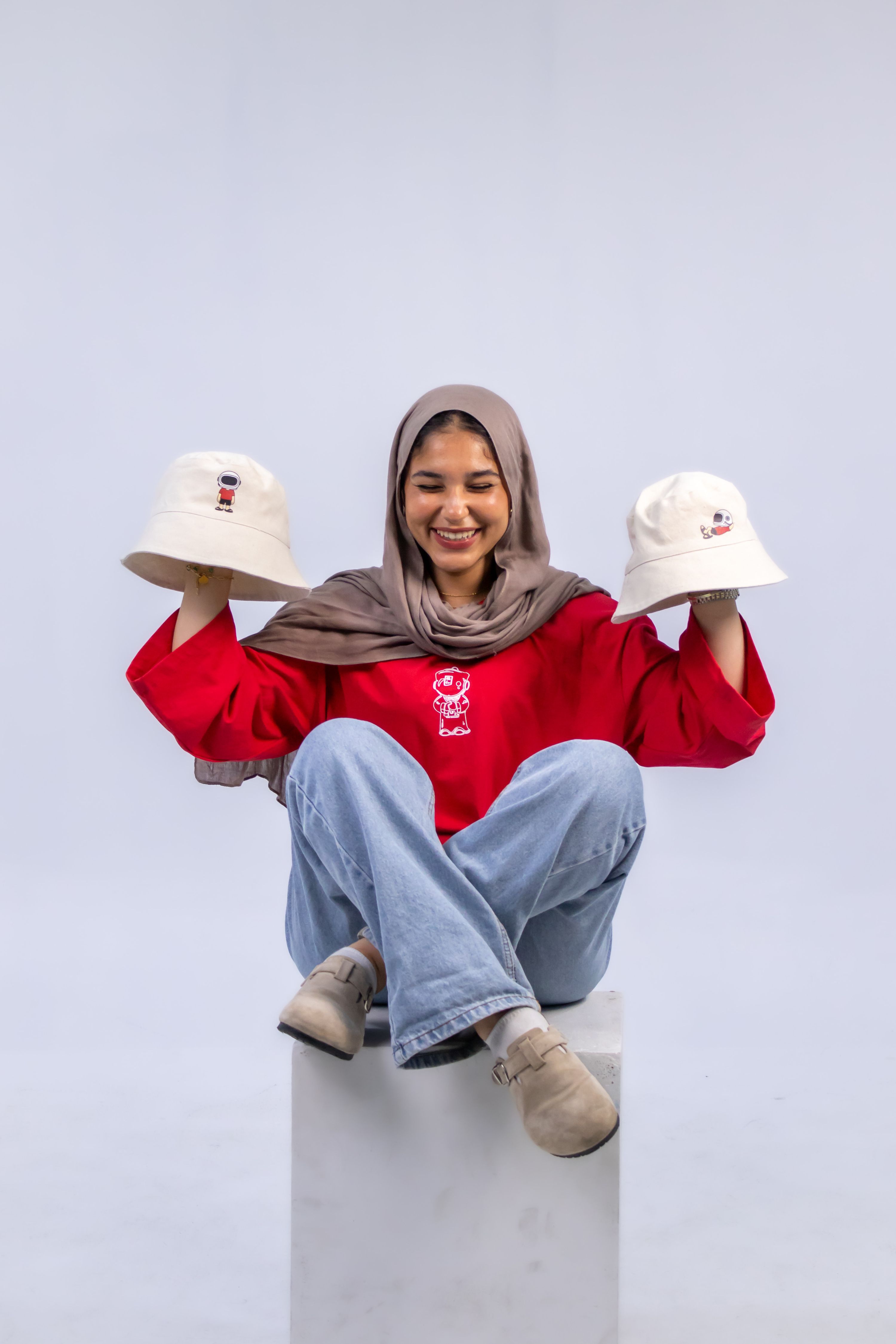 Mallawany bucket hat thumbnail