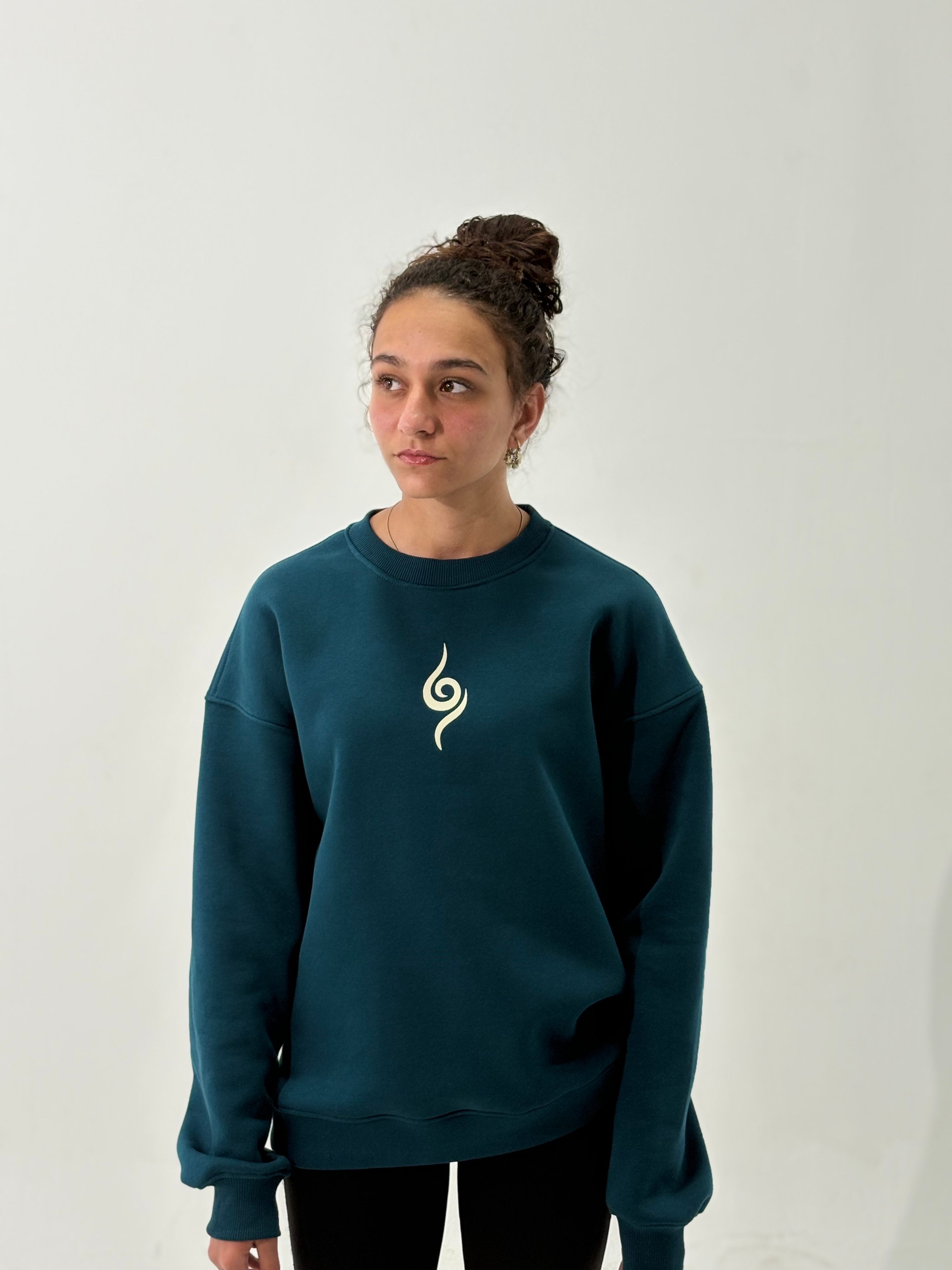 Genzary Crew Neck thumbnail