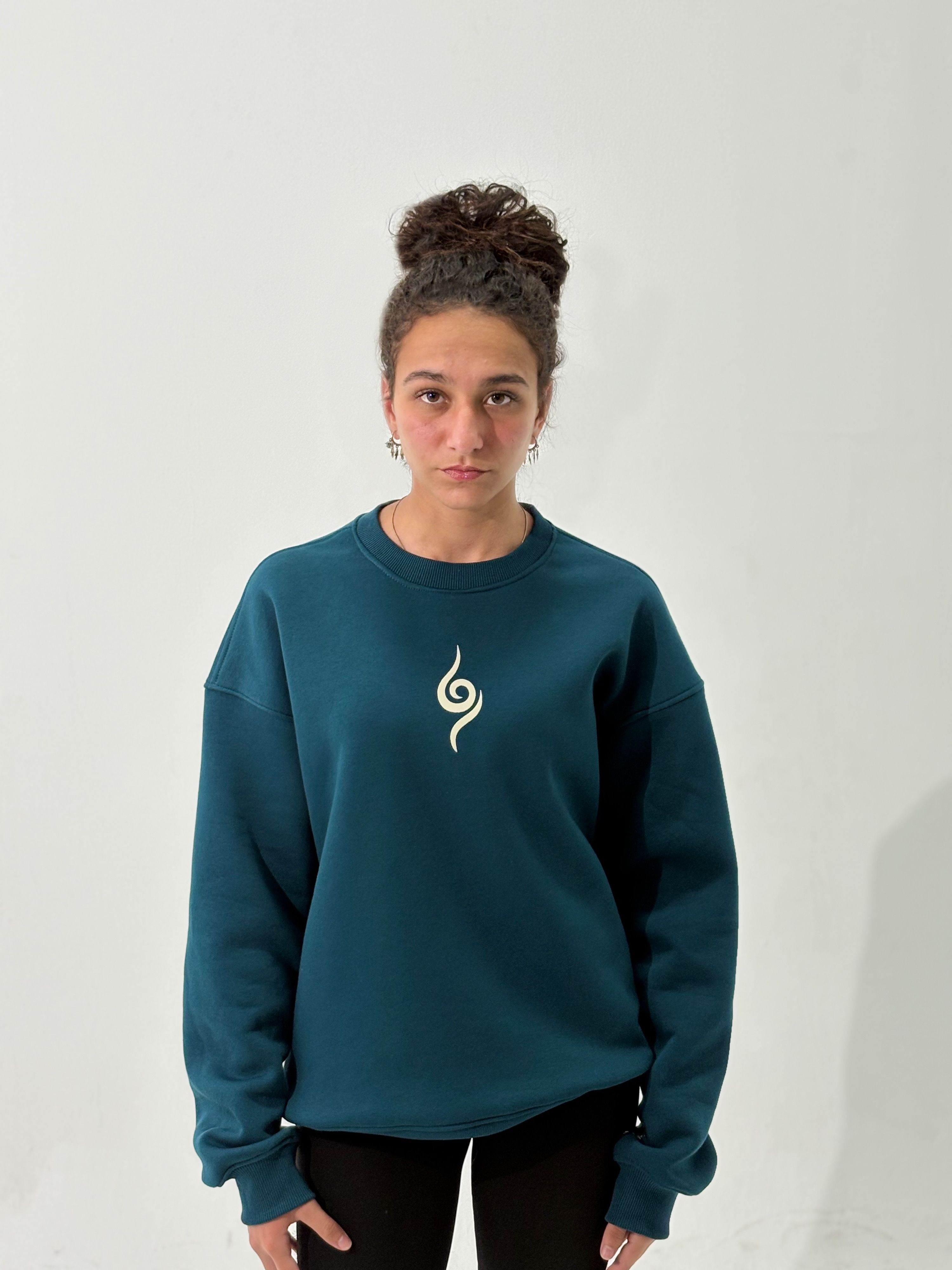 Genzary Crew Neck