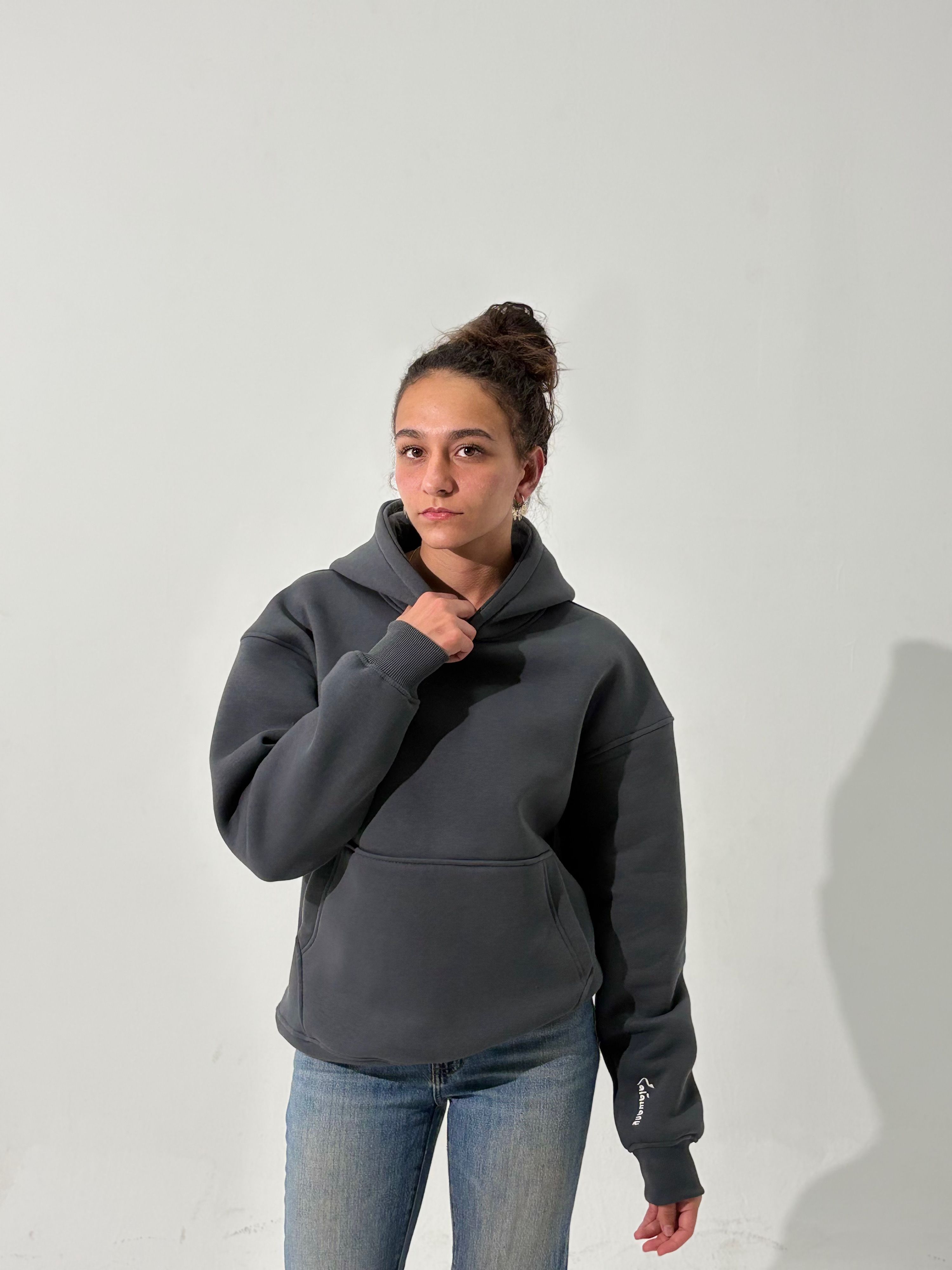 Grey white vibes thumbnail